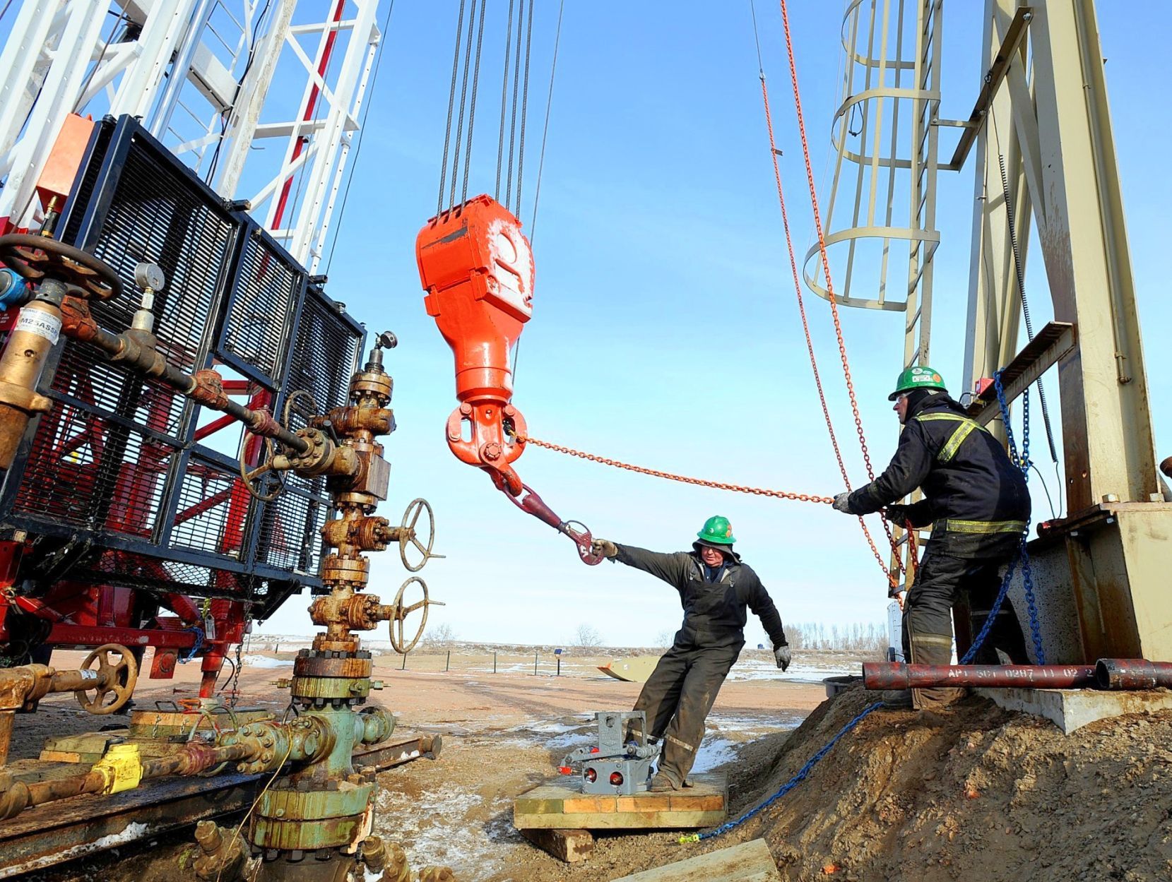 Bakken worker